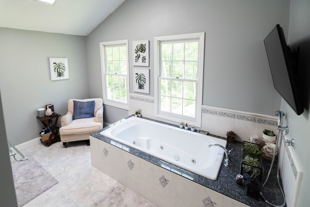 41 Surrey Lane Topsfield, MA 01983 - Photo 21 of 41