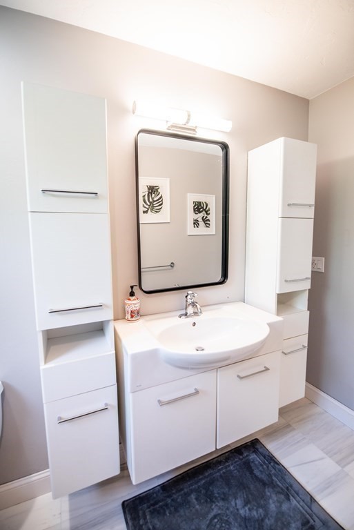 41 Surrey Lane Topsfield, MA 01983 - Photo 26 of 41