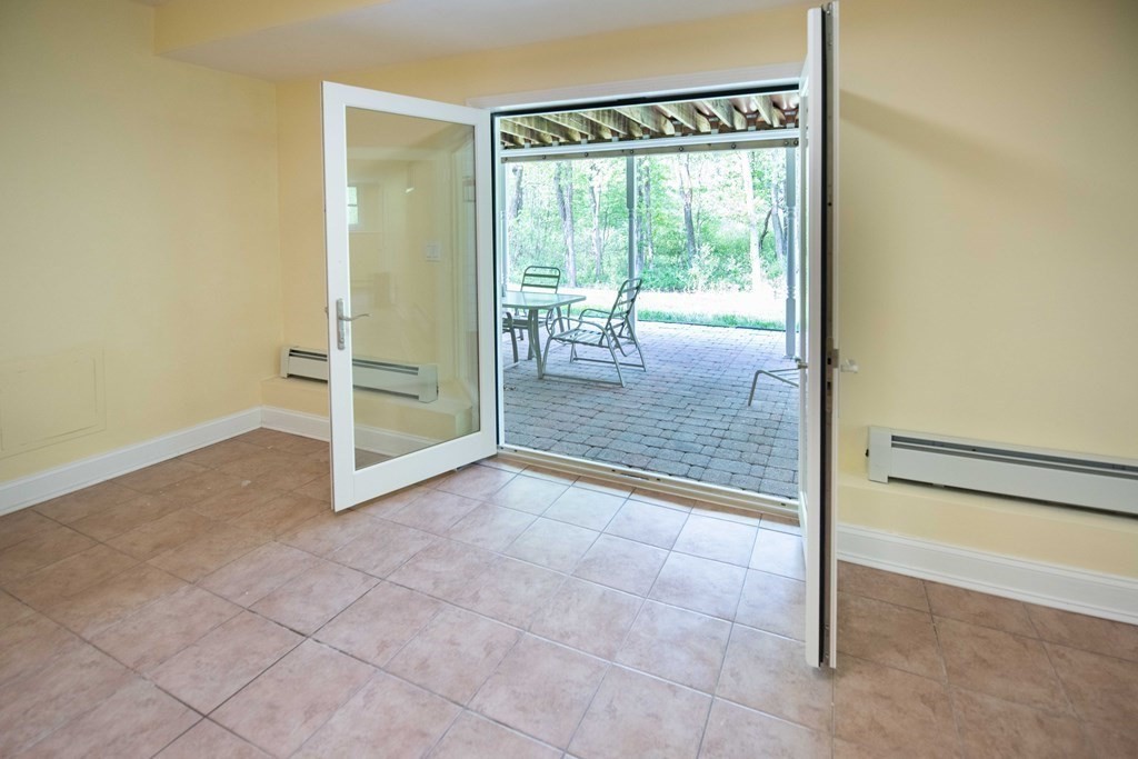 41 Surrey Lane Topsfield, MA 01983 - Photo 28 of 41