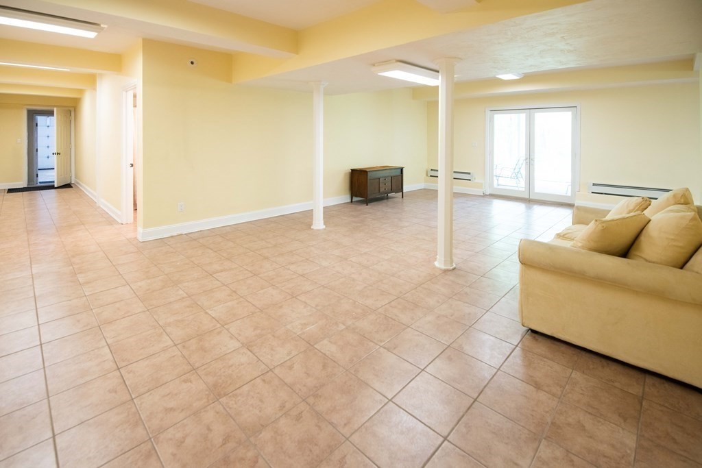 41 Surrey Lane Topsfield, MA 01983 - Photo 29 of 41