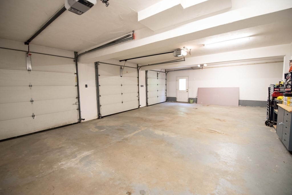 41 Surrey Lane Topsfield, MA 01983 - Photo 34 of 41