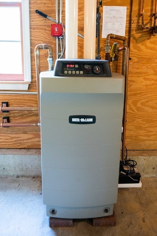 41 Surrey Lane Topsfield, MA 01983 - Photo 35 of 41