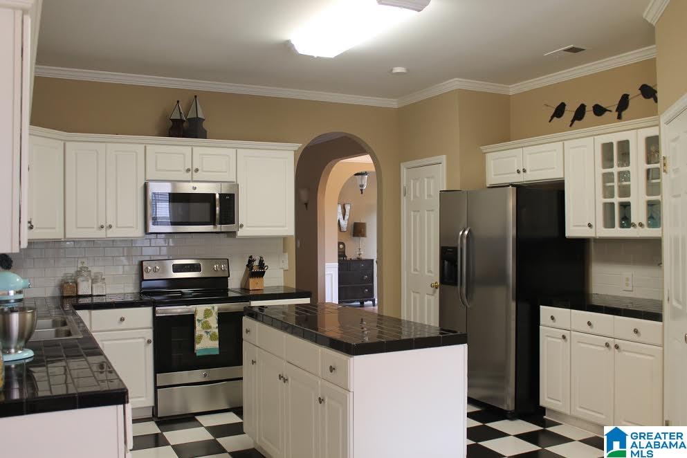 722 Claiborne Street Helena, AL 35080 - Photo 10 of 26