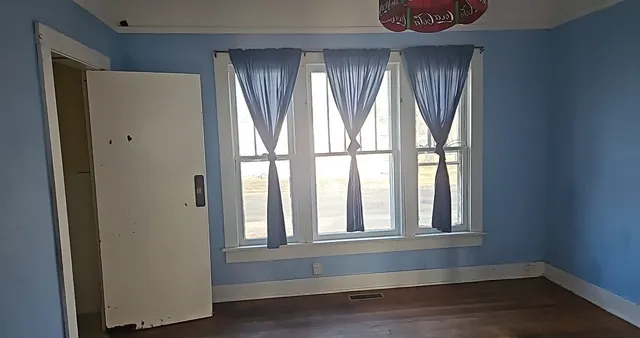 $43,500 | 201 South 9th Street, Herrin, IL 62948