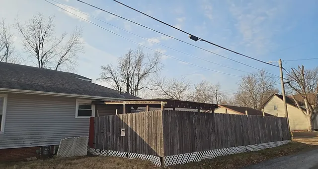 $43,500 | 201 South 9th Street, Herrin, IL 62948