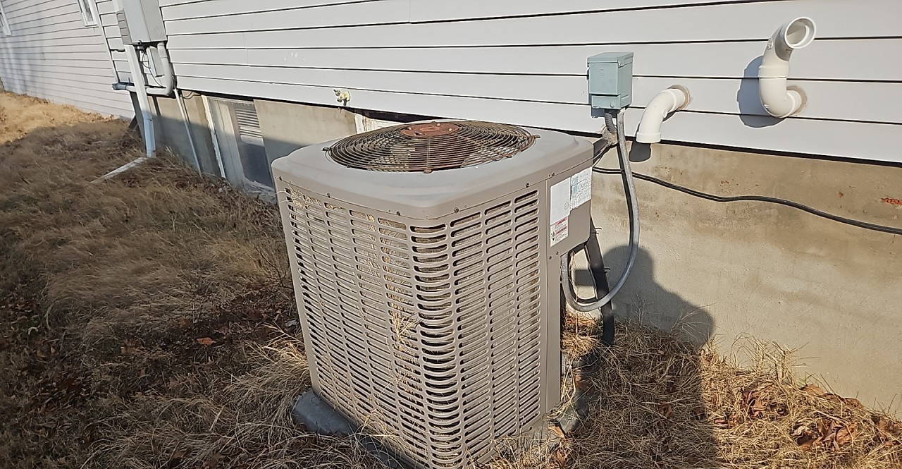 201 South 9th Street Herrin, IL 62948 - Photo 5 of 22