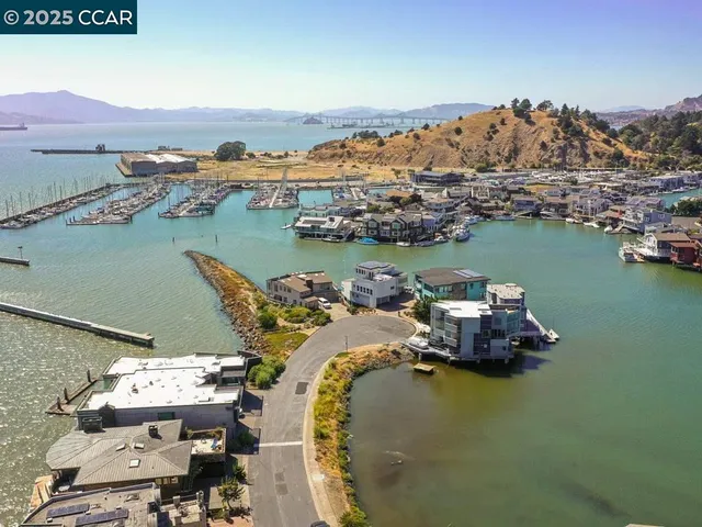 $485,000 | 1460 Sandpiper Spit, Richmond, CA 94801