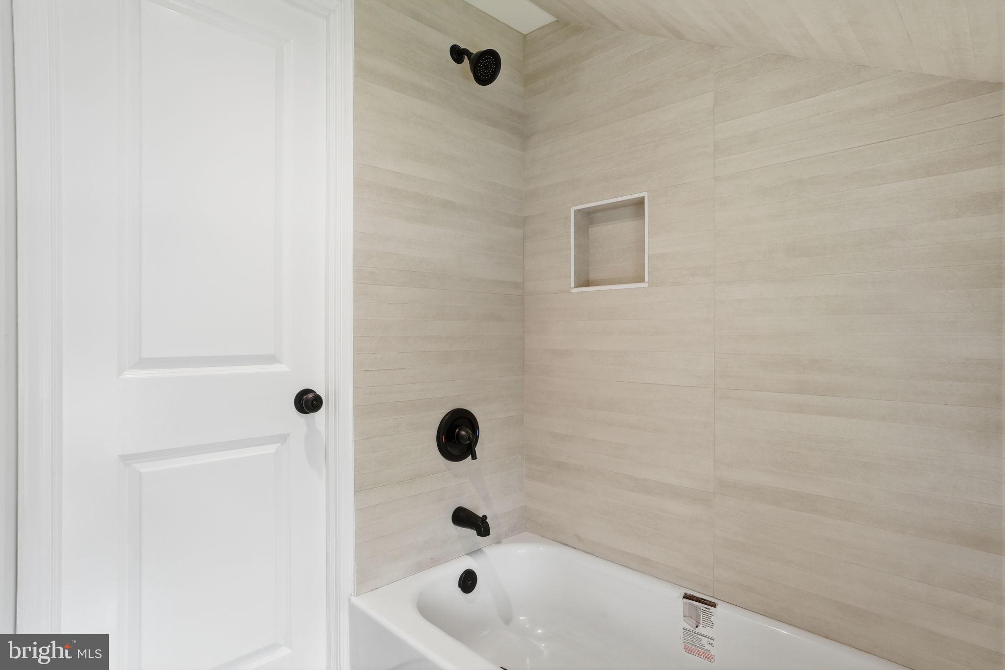 7 Wildflower Road Levittown, PA 19057 - Photo 16 of 21