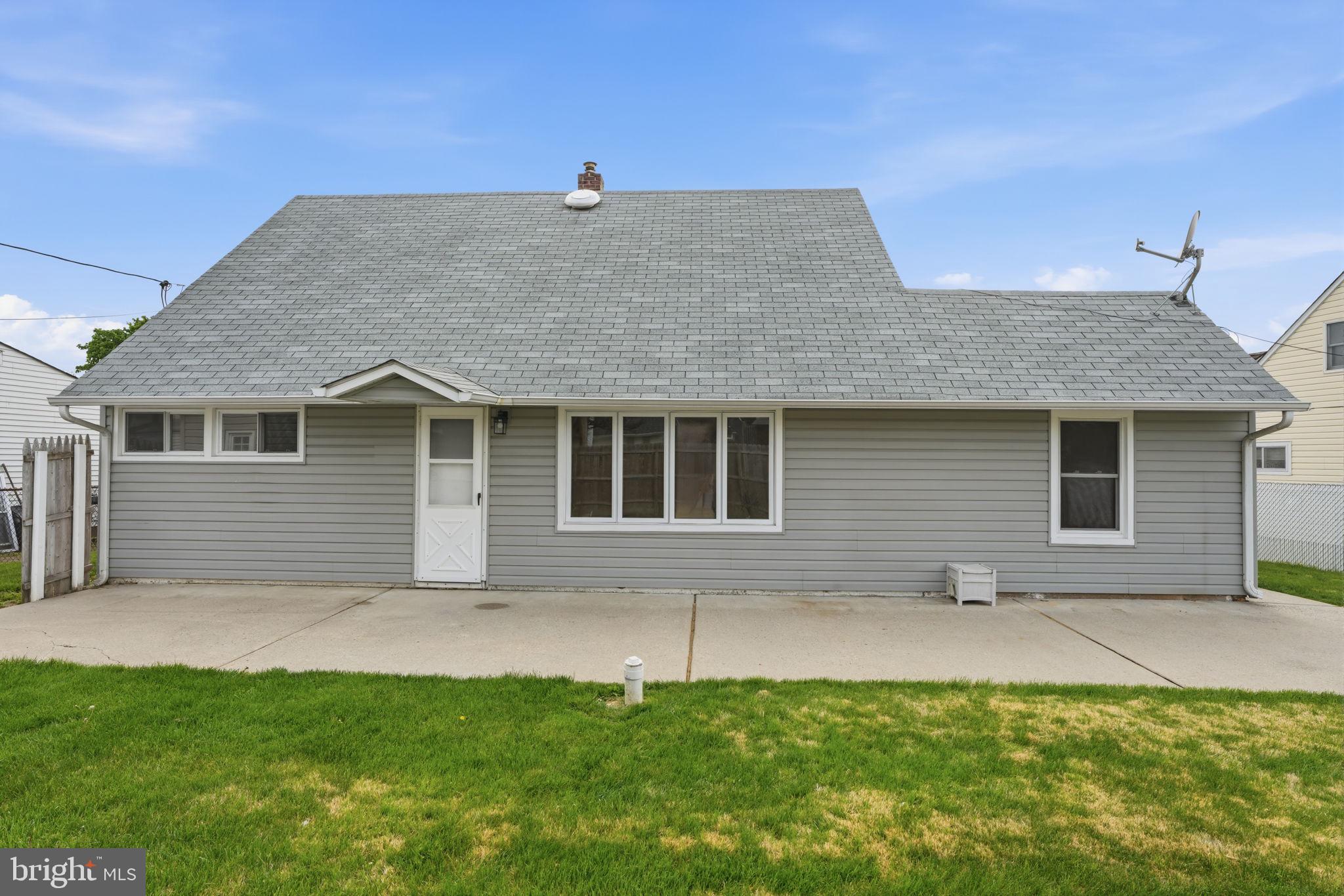 7 Wildflower Road Levittown, PA 19057 - Photo 20 of 21