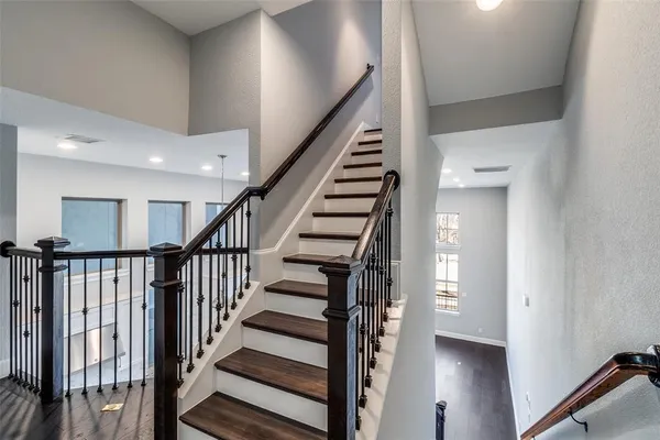 $4,200 | 1348 Arch Place, Dallas, TX 75215