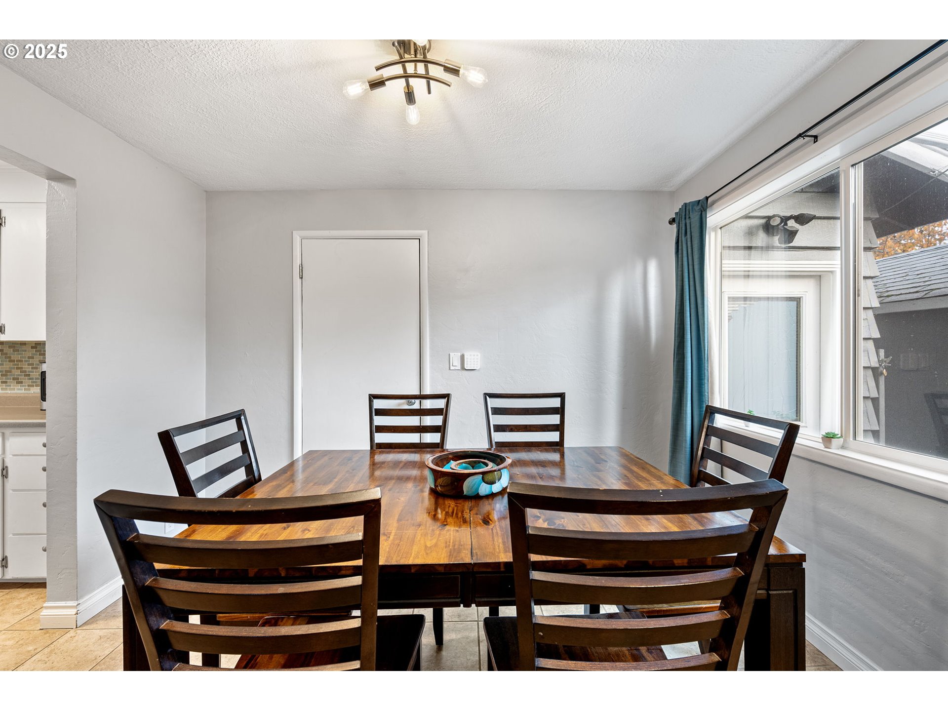 4020 Pearl Street Eugene, OR 97405 - Photo 4 of 22