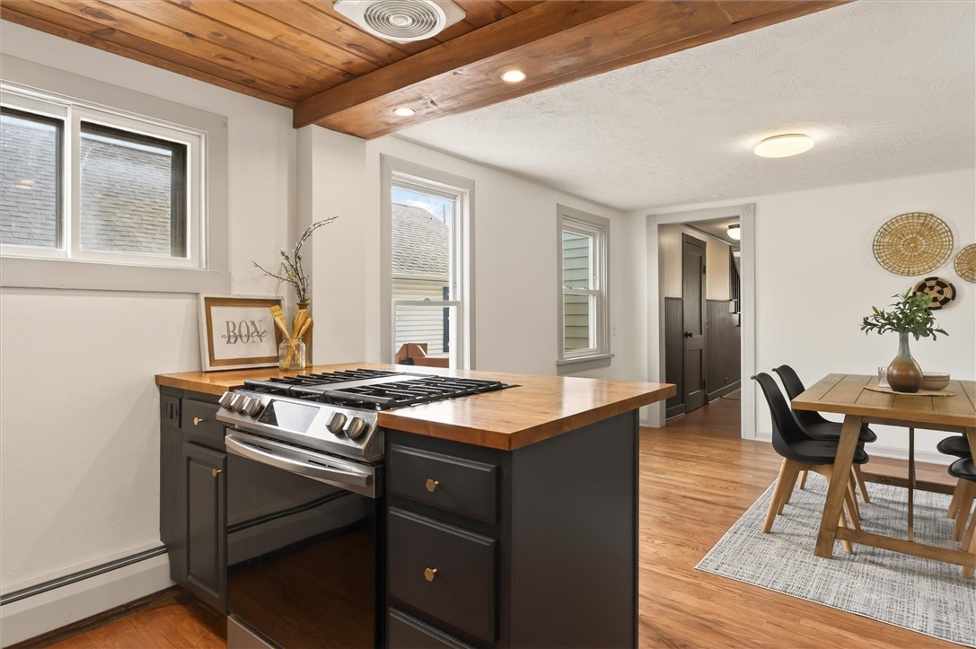 1050 Atlantic Avenue Rochester, NY 14609 - Photo 18 of 50