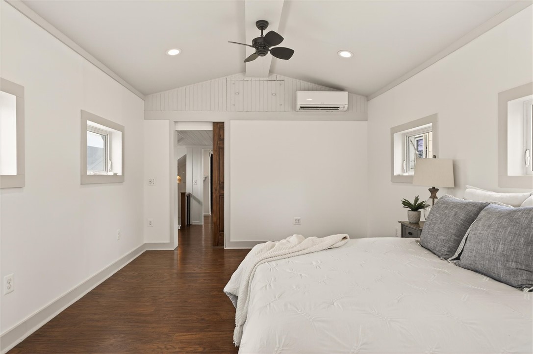 1050 Atlantic Avenue Rochester, NY 14609 - Photo 29 of 50