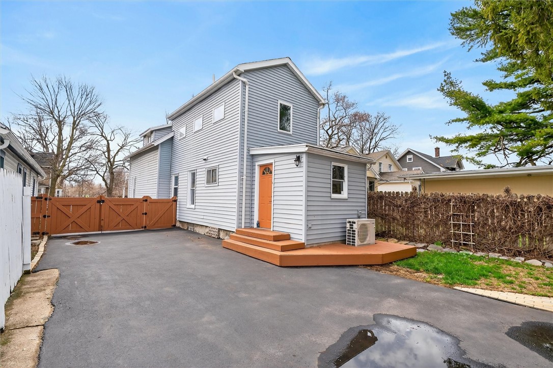 1050 Atlantic Avenue Rochester, NY 14609 - Photo 42 of 50