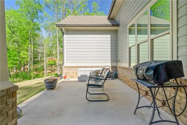 $899,900 | 131 Quiet Cove Way, Monticello, GA 31064