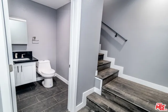 $3,590 | 1625 South New Hampshire Avenue, Los Angeles, CA 90006