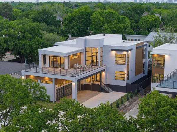 $1,495,000 | 5734 North Braeswood Boulevard, Houston, TX 77096