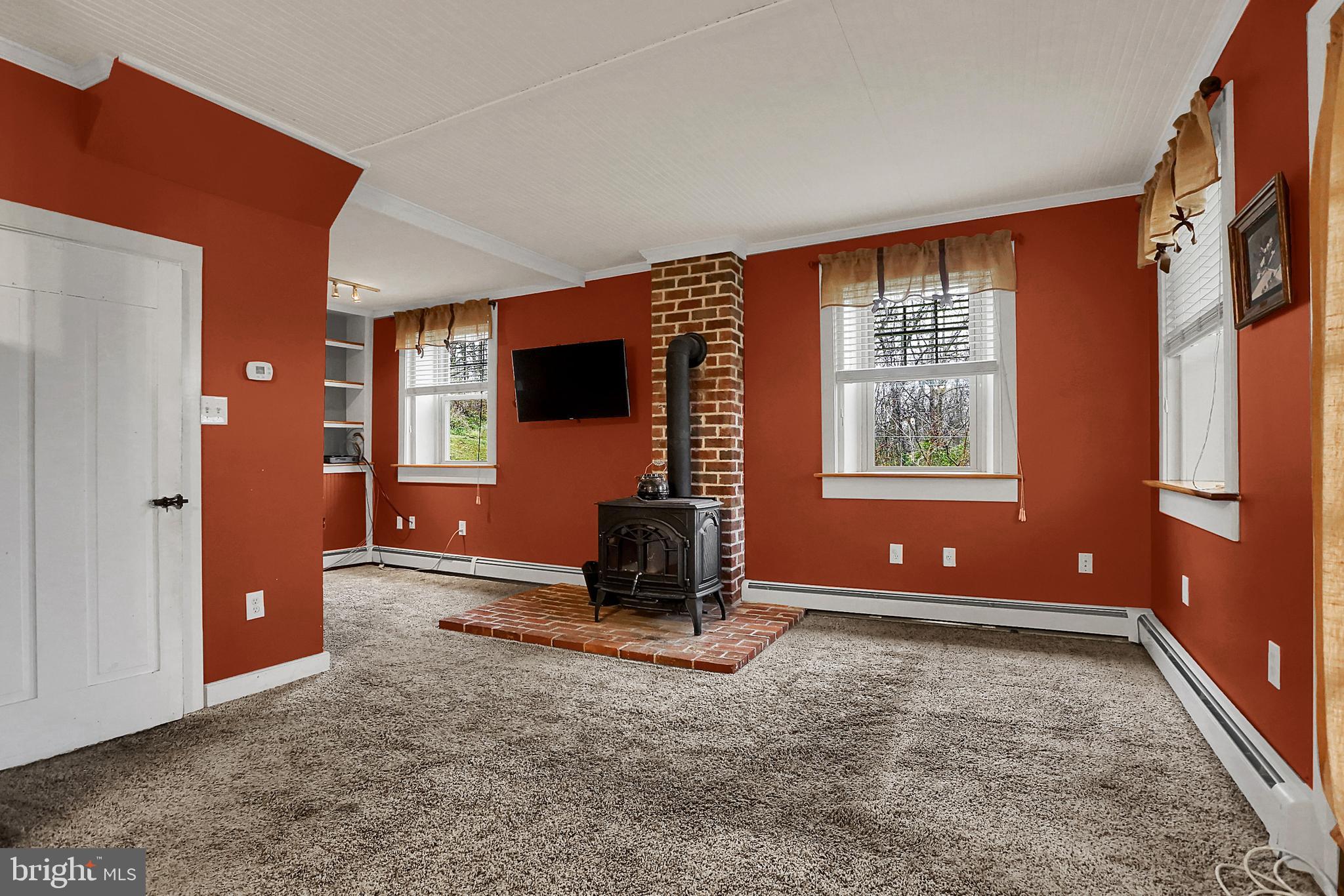 19 South Burns Road Spring Grove, PA 17362 - Photo 4 of 43 Gallery Image 4