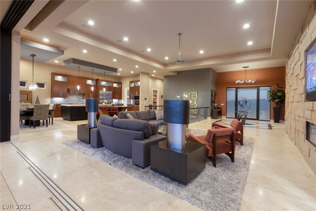 675 Scenic Rim Drive Henderson, NV 89012 - Photo 27 of 44