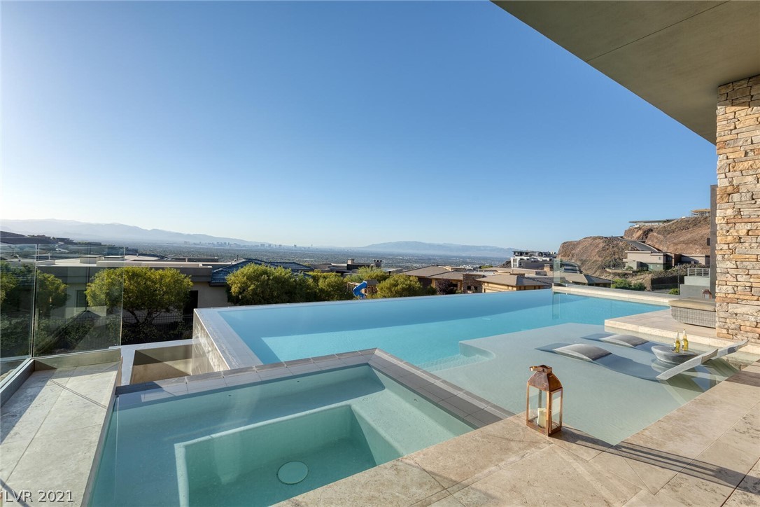 675 Scenic Rim Drive Henderson, NV 89012 - Photo 7 of 44