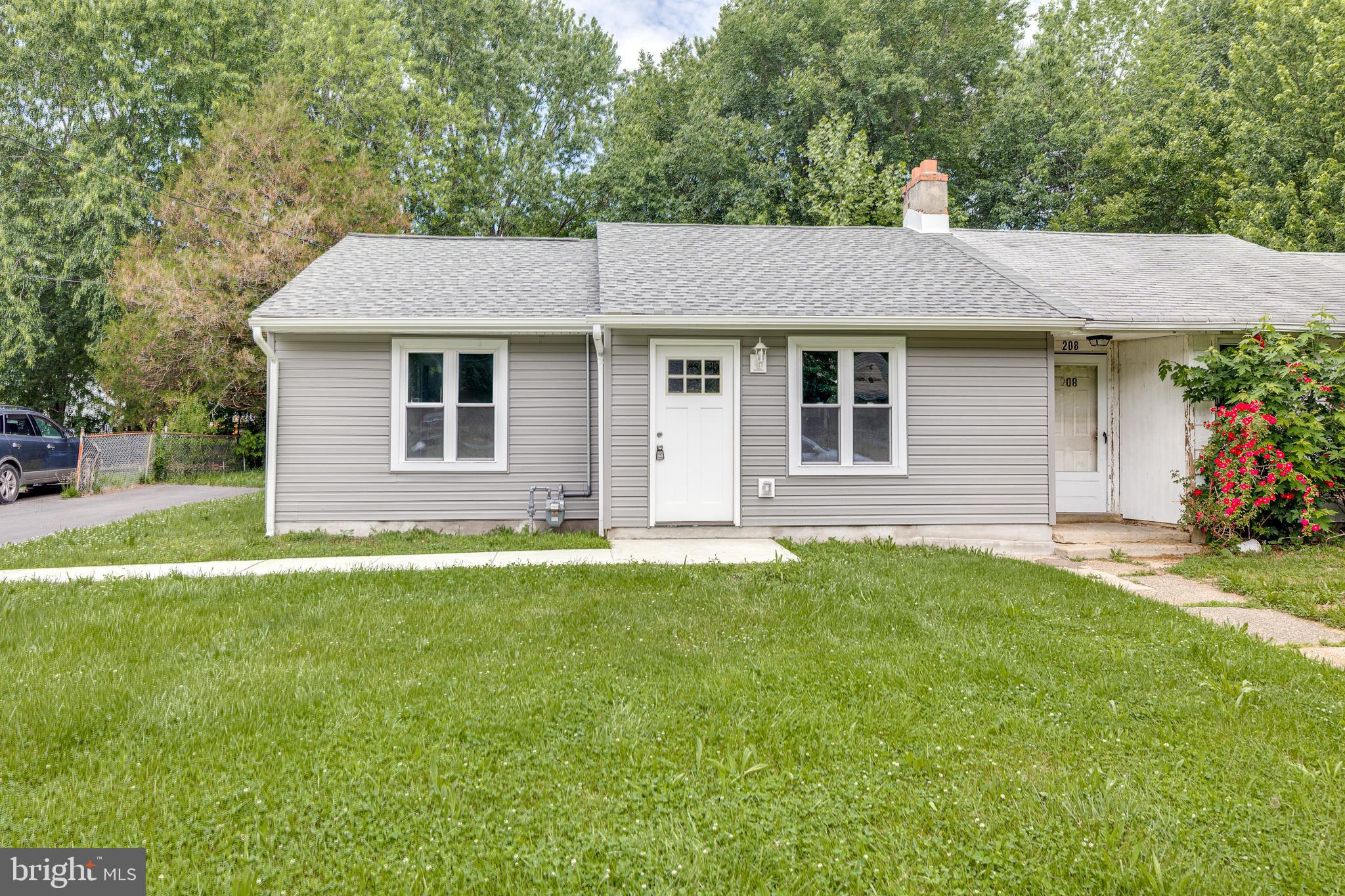 206 Kinsley Road Pemberton, NJ 08068 - Photo 2 of 29