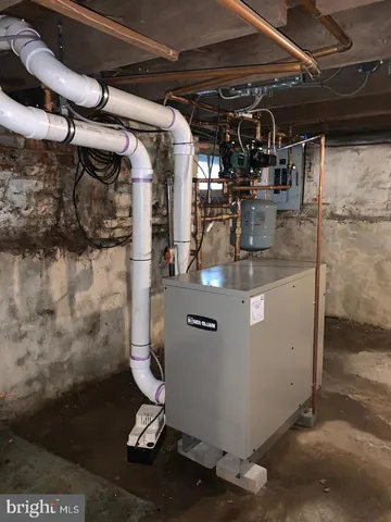 $300,000 | 822 Columbus Road, Burlington, NJ 08016