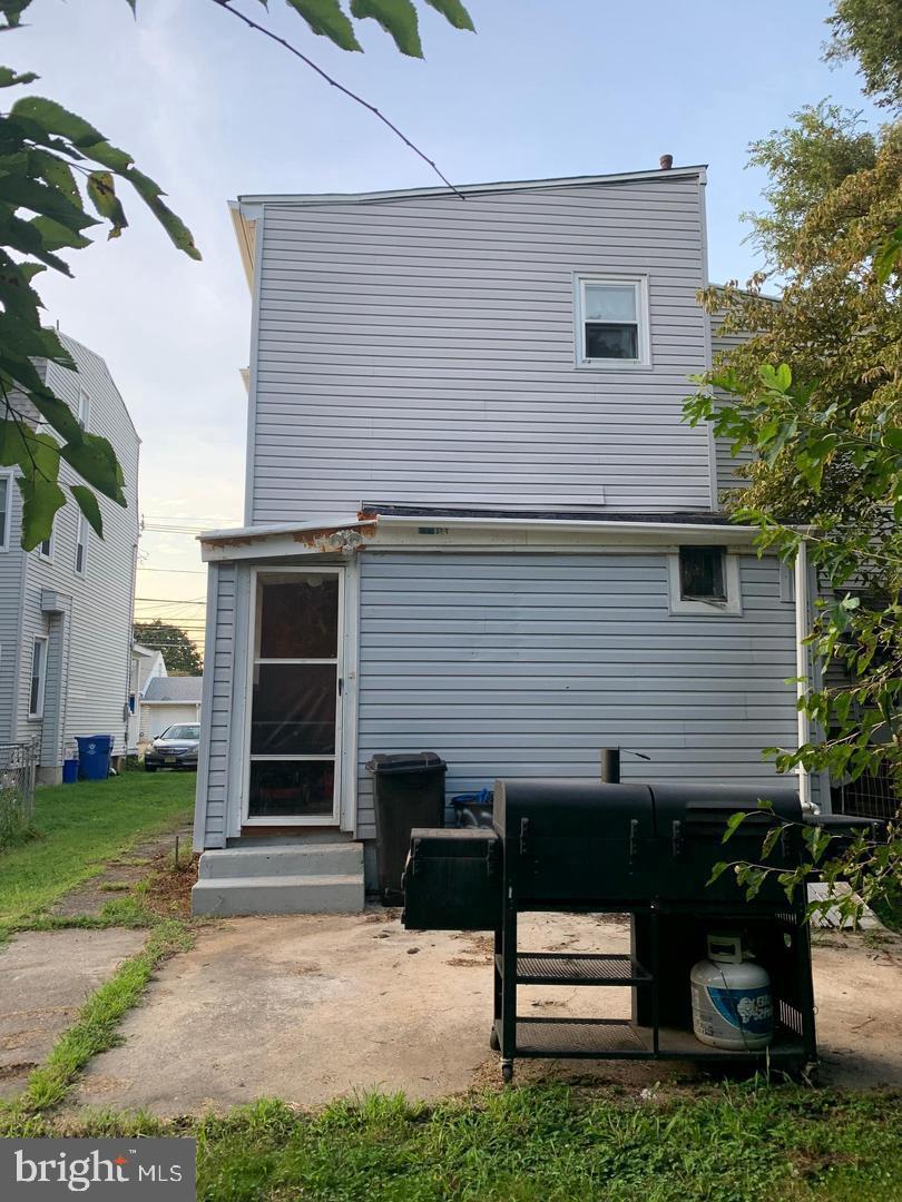 822 Columbus Road Burlington, NJ 08016 - Photo 3 of 23