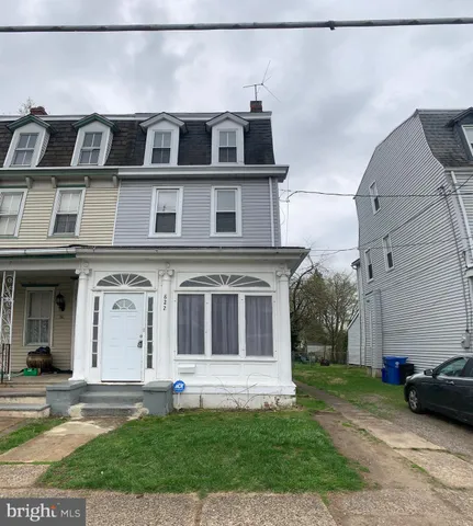 $300,000 | 822 Columbus Road, Burlington, NJ 08016