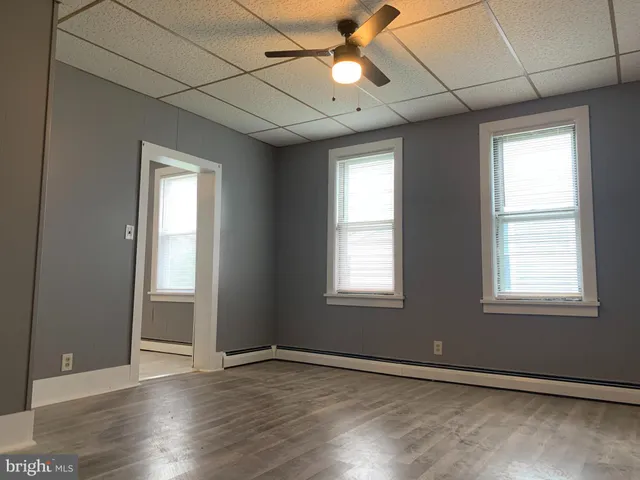 $300,000 | 822 Columbus Road, Burlington, NJ 08016