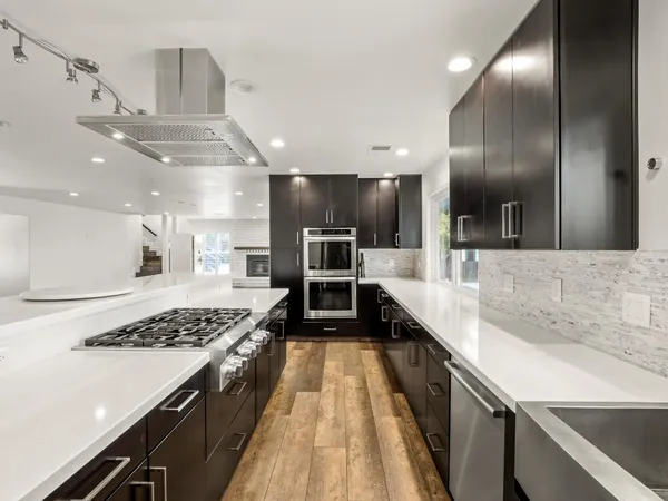 $1,225,000 | 9226 North Fowler Avenue, Clovis, CA 93619