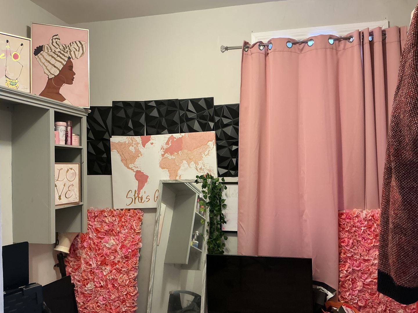 1260 West 74th Street Chicago, IL 60636 - Photo 8 of 14 a view of walk in closet