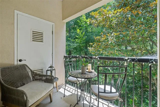 $330,000 | 3636 Habersham Road Northwest, Unit 2207, Atlanta, GA 30305