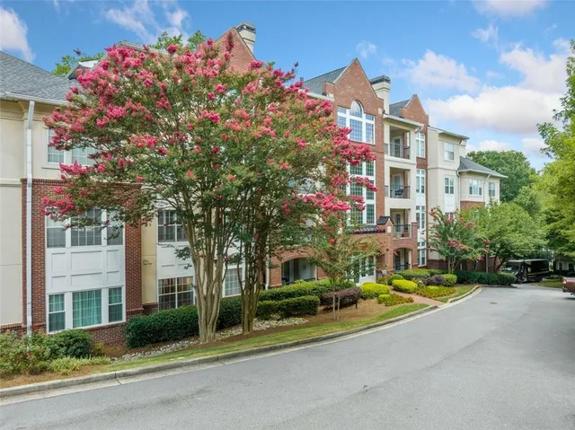 $330,000 | 3636 Habersham Road Northwest, Unit 2207, Atlanta, GA 30305