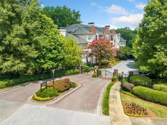 $330,000 | 3636 Habersham Road Northwest, Unit 2207, Atlanta, GA 30305