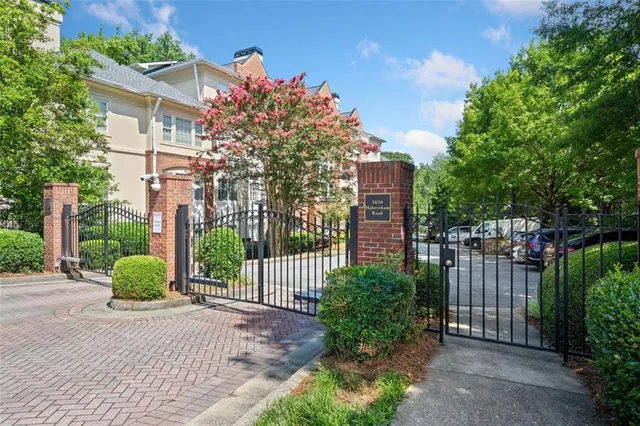 $330,000 | 3636 Habersham Road Northwest, Unit 2207, Atlanta, GA 30305