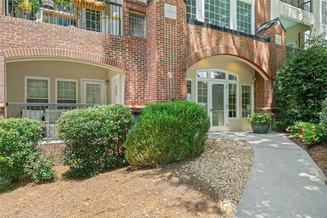 $330,000 | 3636 Habersham Road Northwest, Unit 2207, Atlanta, GA 30305