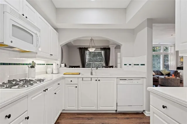 $330,000 | 3636 Habersham Road Northwest, Unit 2207, Atlanta, GA 30305