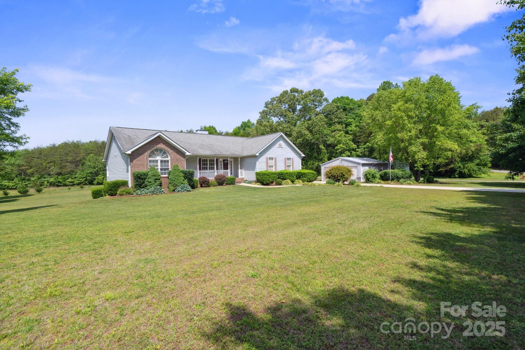 260 Treebark Road Statesville, NC 28625 - Photo 6 of 37 Gallery Image 6