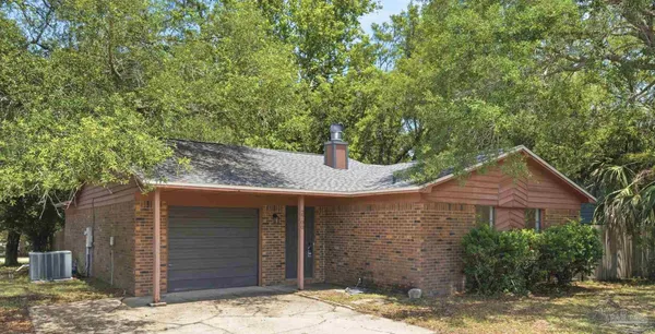 $345,000 | 2700 Sanibel Place, Gulf Breeze, FL 32563