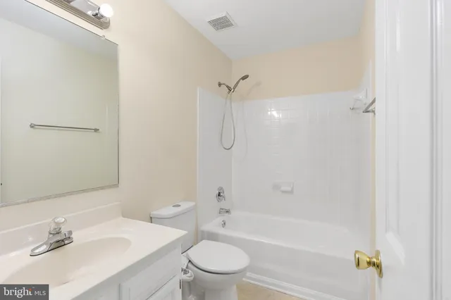 $424,900 | 409 Waters Cove Court, Stafford, VA 22554