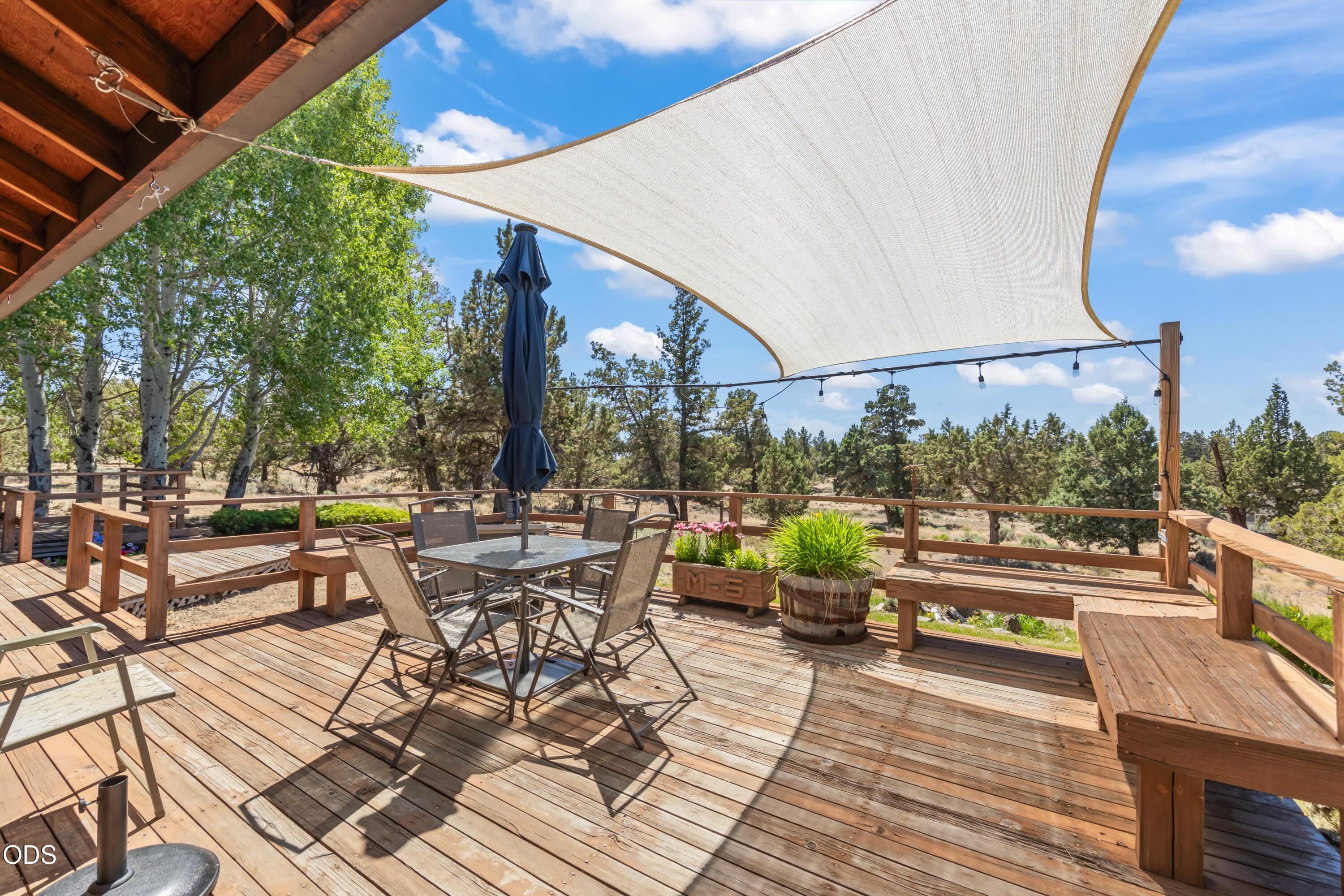 64543 McGrath Road Bend, OR 97701 - Photo 19 of 24