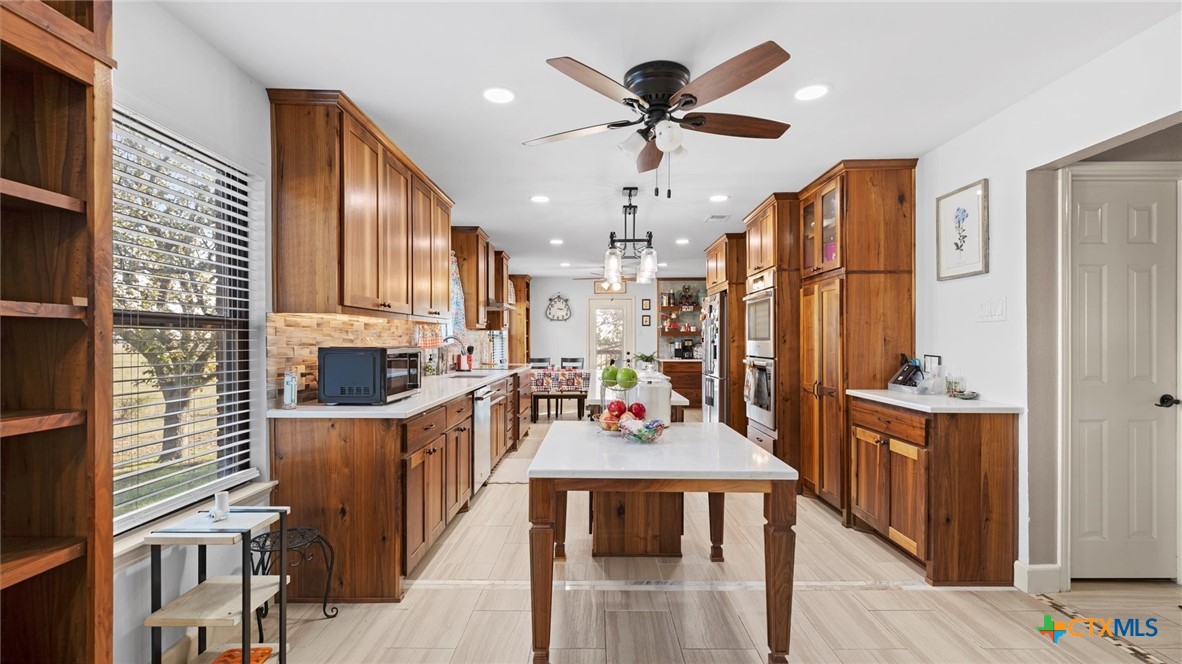 501 Rudeloff Road Seguin, TX 78155 - Photo 16 of 40