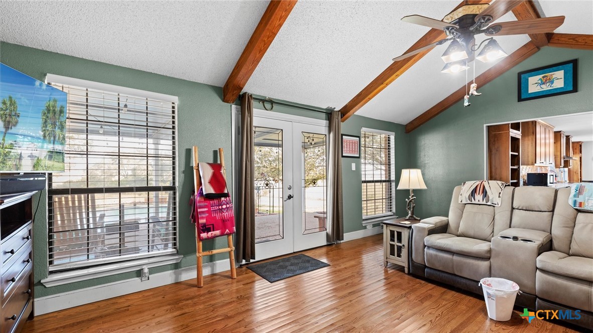 501 Rudeloff Road Seguin, TX 78155 - Photo 20 of 40