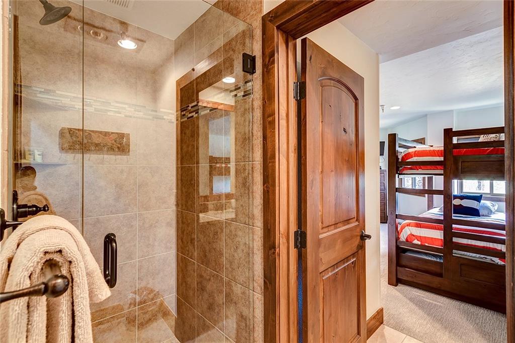 405 Village Road, Unit 1022 Breckenridge, CO 80424 - Photo 18 of 21 Gallery Image 18