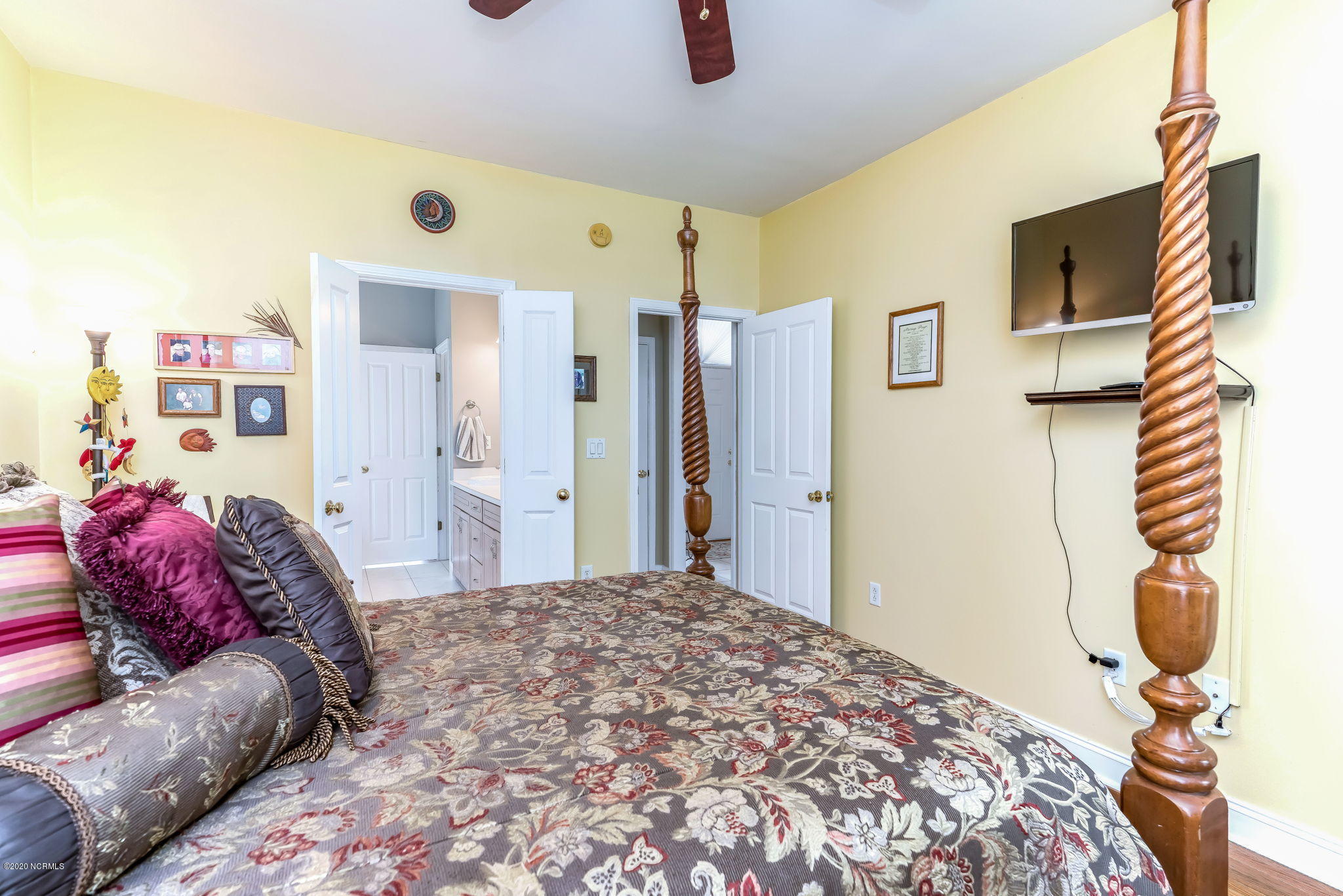 80 Oyster Point Lane Hampstead, NC 28443 - Photo 24 of 38 80+Oyster+Point+Ln+Hampstead-26-web
