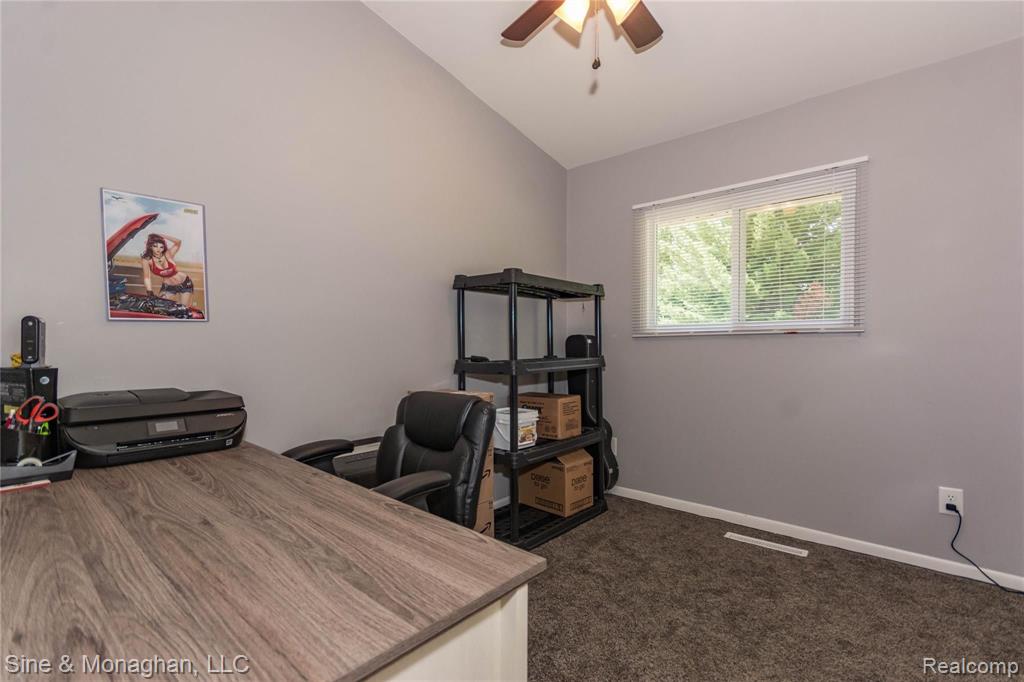 55 Stark Road Rochester Hills, MI 48307 - Photo 32 of 37