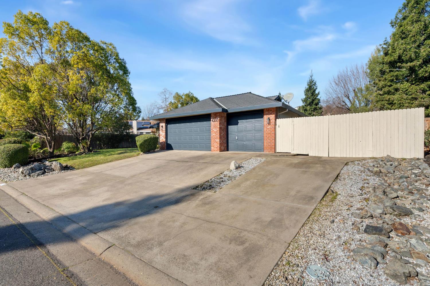 4203 Valtara Road Cameron Park, CA 95682 - Photo 2 of 30