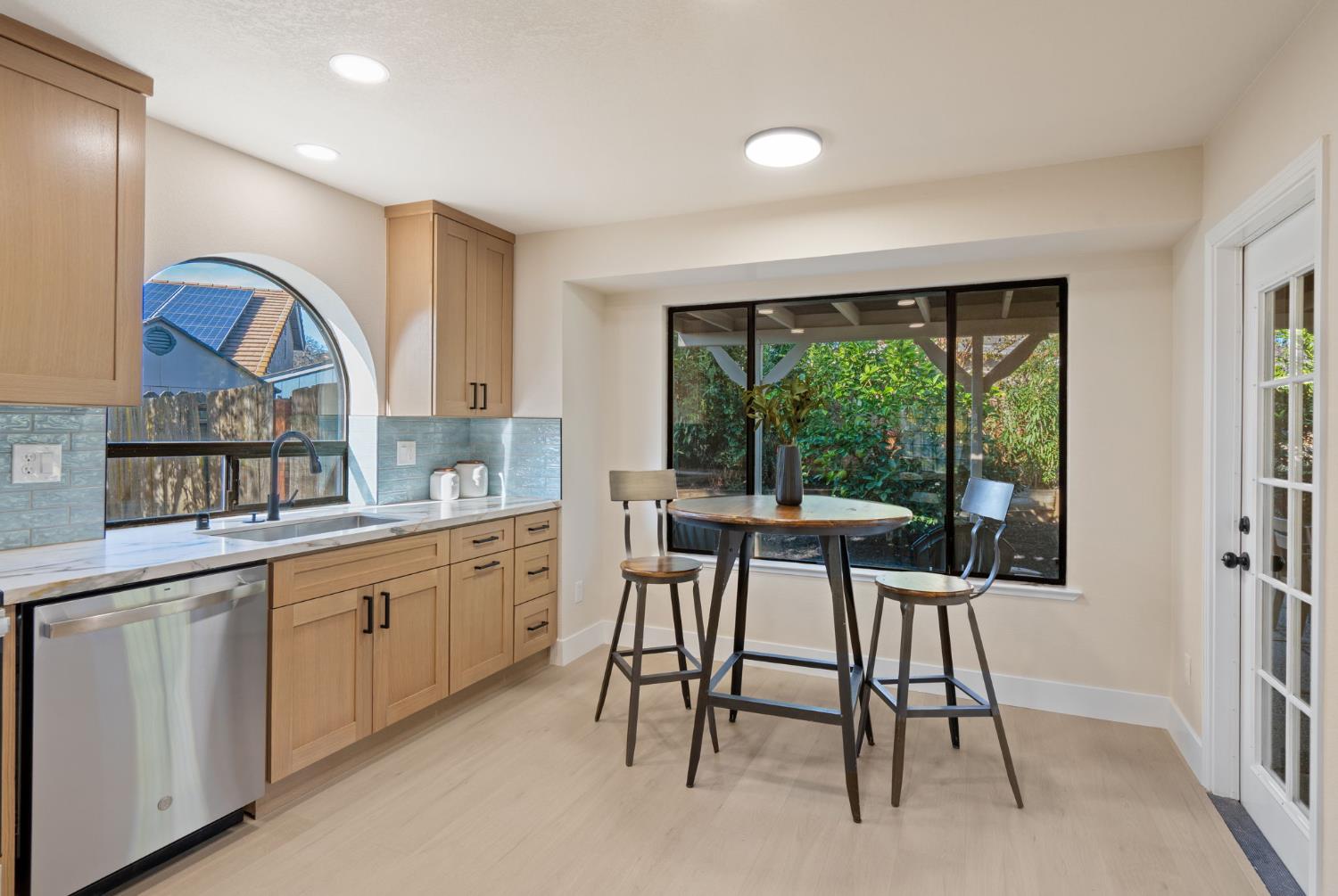 4203 Valtara Road Cameron Park, CA 95682 - Photo 9 of 30