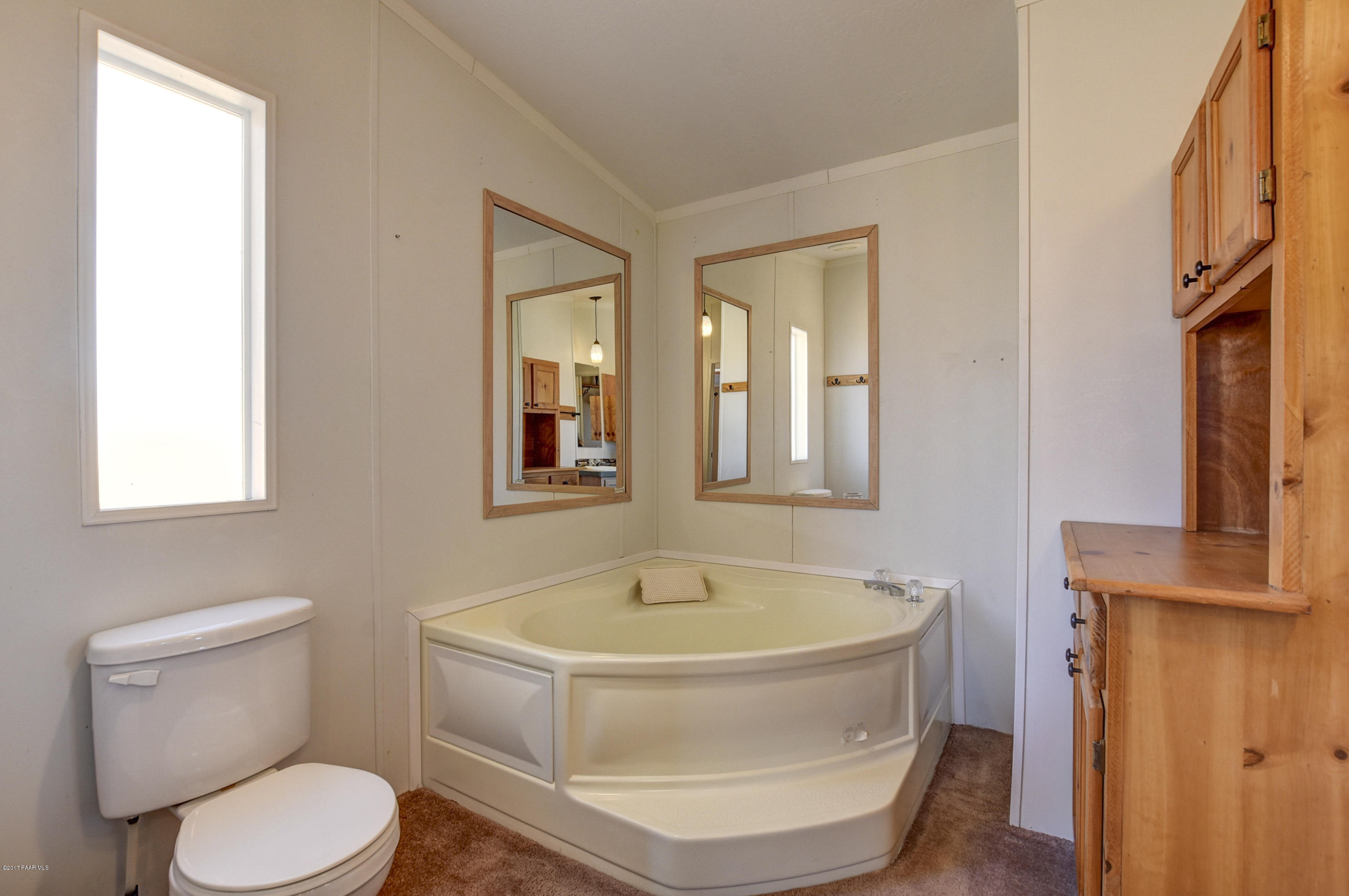 17155 East Roper Way Dewey, AZ 86327 - Photo 16 of 26 Master Bathroom 2