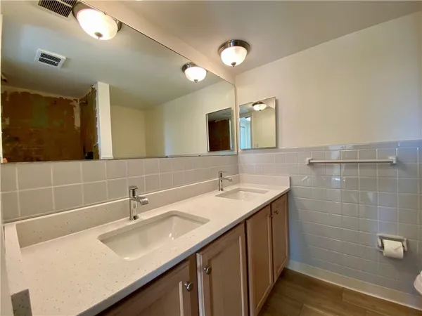 $1,625 | 53 Academy Avenue, Unit 504, Pittsburgh, PA 15228